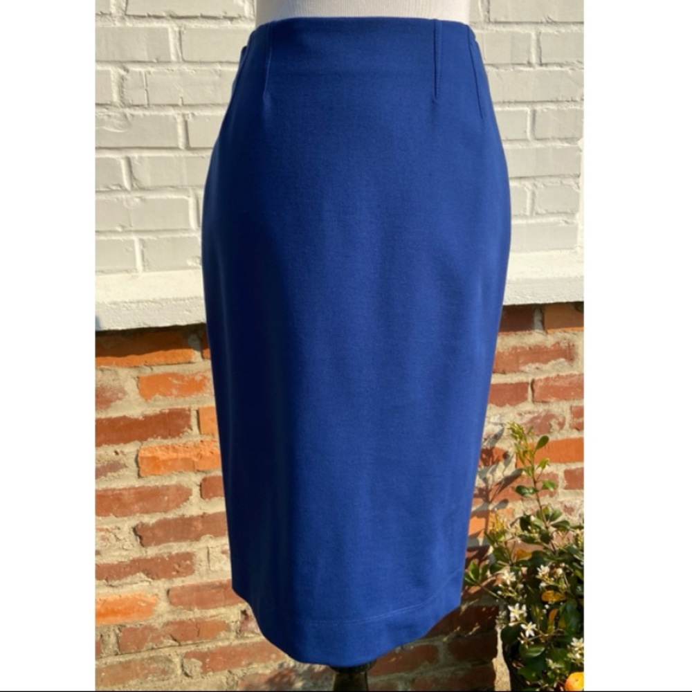 Akris Punto royal blue pencil skirt